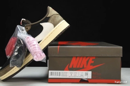 Hyperoad AIR DARK 1 MOCHA LOW JORDAN TRAVIS SCOTT 1017